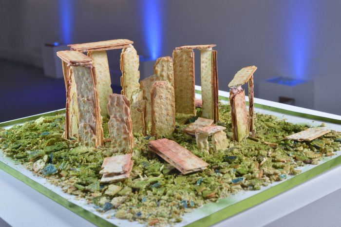 Totally Sugar - Stone Cheddar Henge